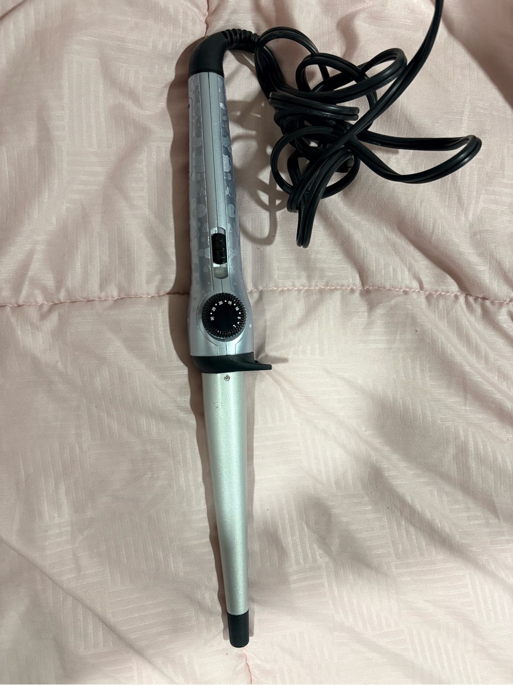 Remington Silver and Black Tapered Curling Wand